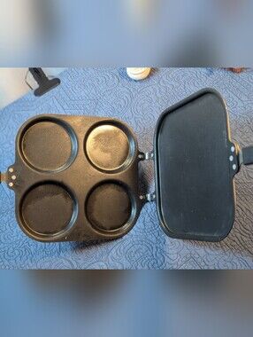 4-Cavity Flip Pancake Pan Double-Sided Nonstick Egg Burger Breakfast Maker...
